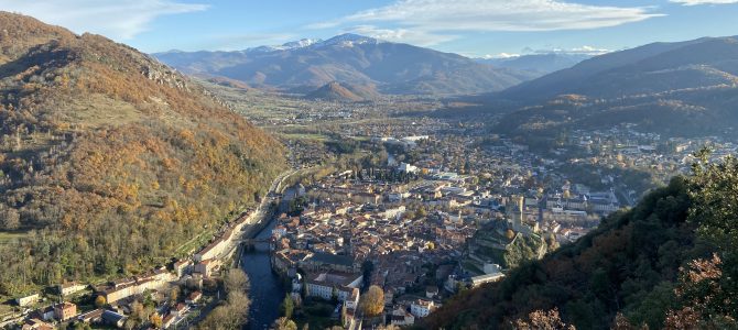 Foix, une petite ville singulière dans son approche culturelle
